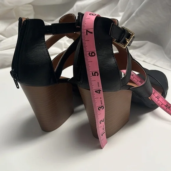 🦋Charlotte russe 🆕without tag 🏷️ - Picture 3 of 10